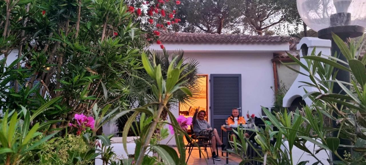 La Villetta Tre Palme Valledoria  Exteriér fotografie